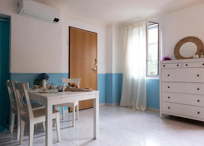 Maisonette De La